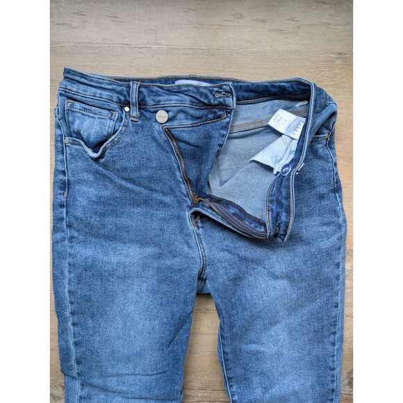 Risen Jeans - Raw Hem - Tapered Leg - High Rise - Crossover Zip - Size 15/32 - Picture 2 of 5